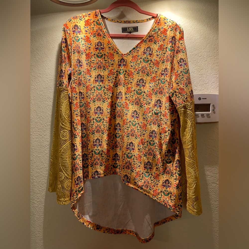 Lucky and Blessed bohemian top - NWOT - size Large